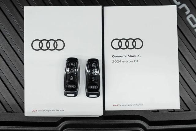 2024 Audi e-tron GT Premium Plus quattro