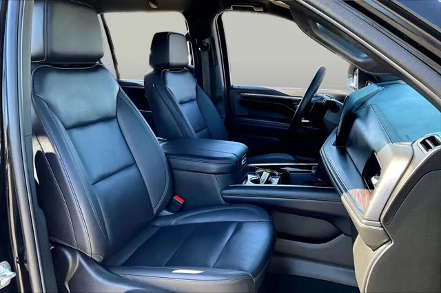 2025 Chevrolet Tahoe 4WD LT