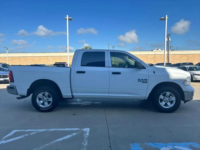 2022 Ram 1500 Classic SLT Crew Cab 4x4 5'7" Box