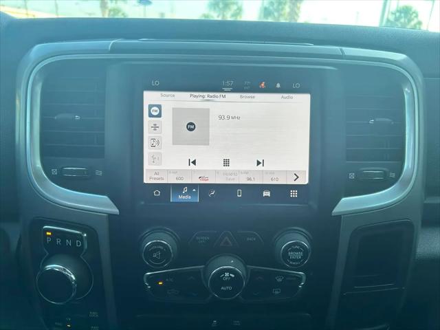 2022 Ram 1500 Classic SLT Crew Cab 4x4 5'7" Box
