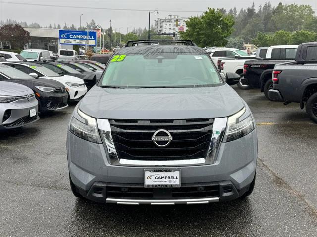2023 Nissan Pathfinder Platinum 4WD
