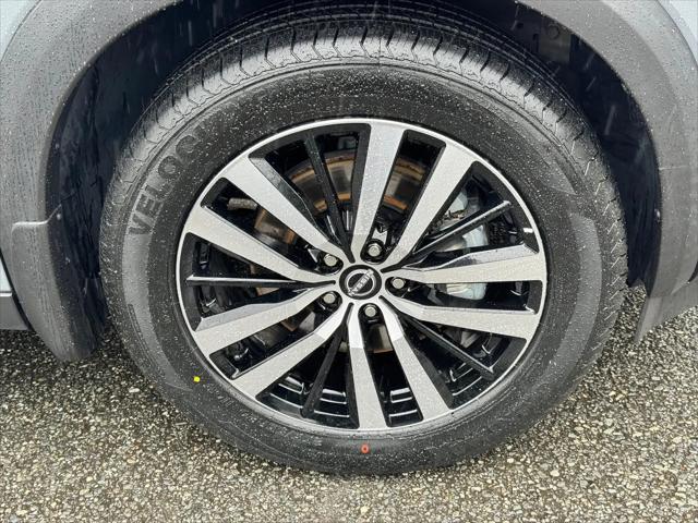 2023 Nissan Pathfinder Platinum 4WD
