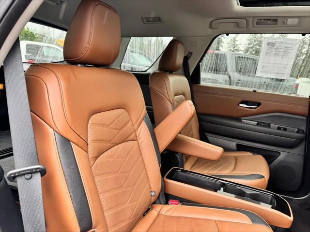 2023 Nissan Pathfinder Platinum 4WD