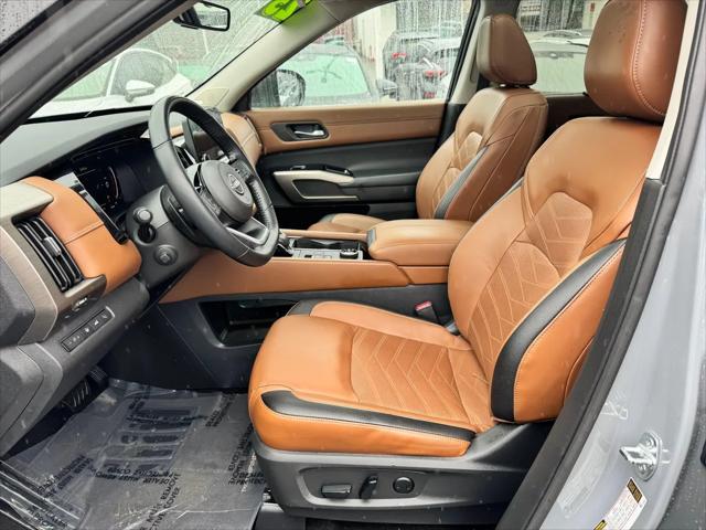 2023 Nissan Pathfinder Platinum 4WD