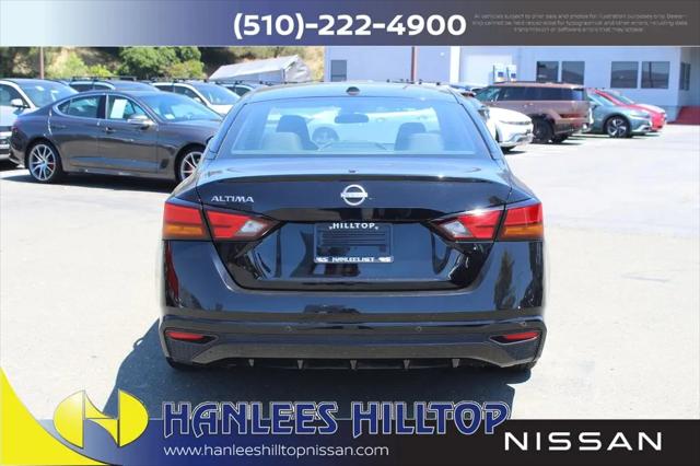 2025 Nissan Altima SV FWD