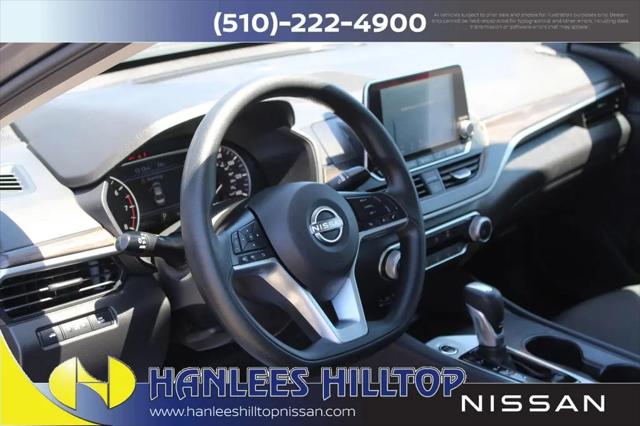 2025 Nissan Altima SV FWD
