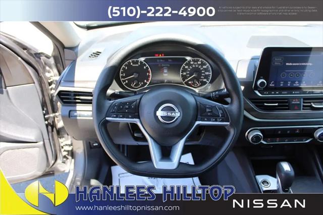 2025 Nissan Altima SV FWD