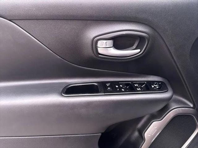 2023 Jeep Renegade Latitude 4x4