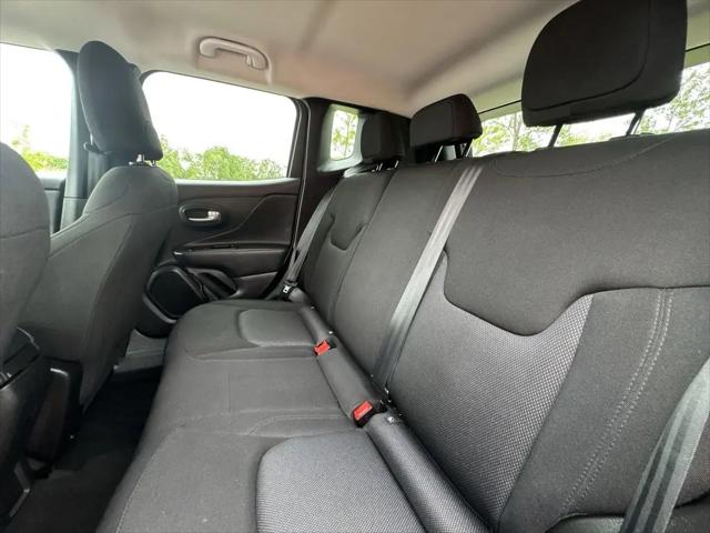 2023 Jeep Renegade Latitude 4x4