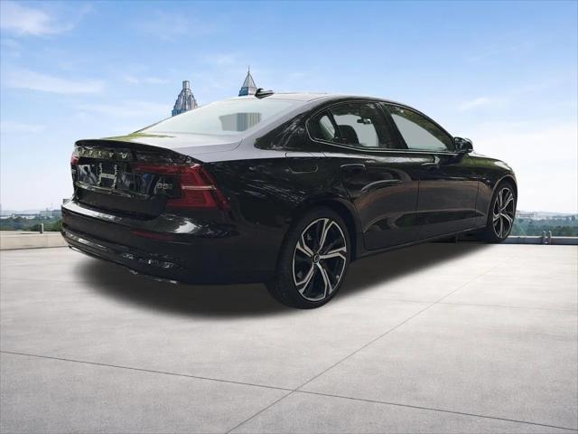 2024 Volvo S60 B5 Core Dark Theme