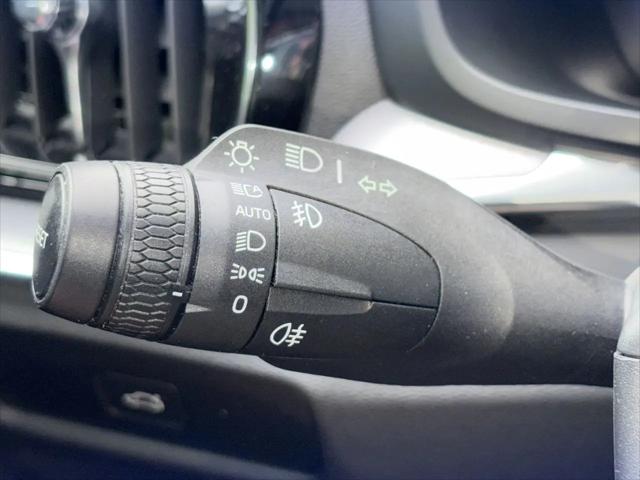 2024 Volvo S60 B5 Core Dark Theme
