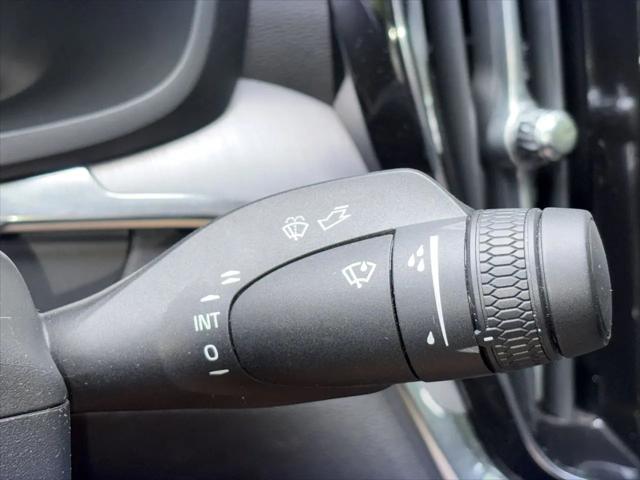 2024 Volvo S60 B5 Core Dark Theme