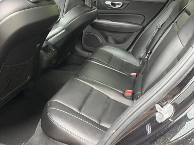 2024 Volvo S60 B5 Core Dark Theme