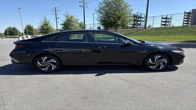 2025 Hyundai Elantra Hybrid Limited