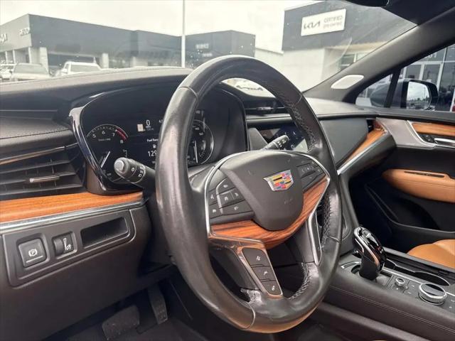 2022 Cadillac XT5 AWD Premium Luxury