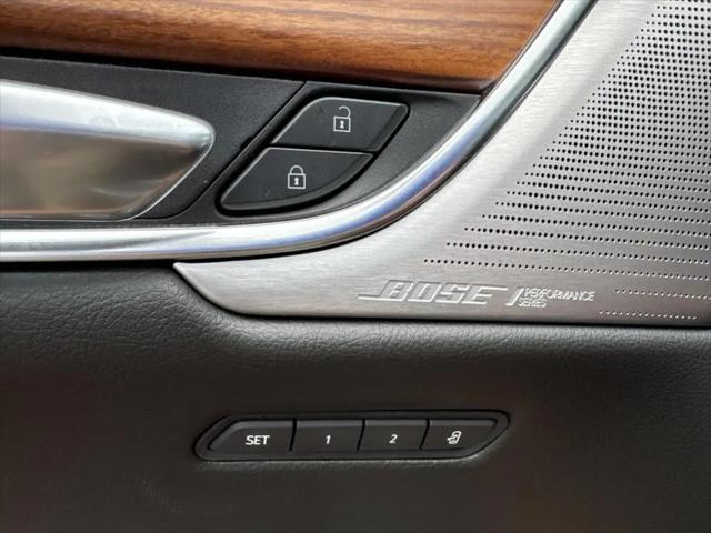 2022 Cadillac XT5 AWD Premium Luxury