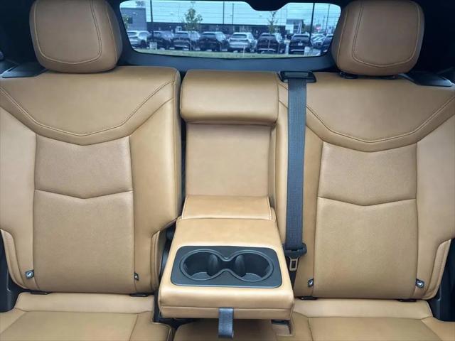 2022 Cadillac XT5 AWD Premium Luxury