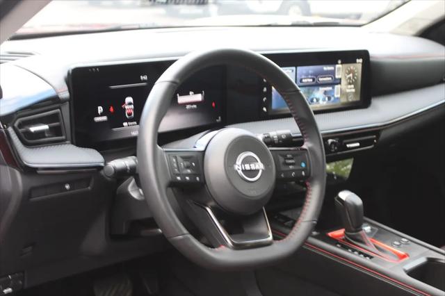 2025 Nissan Kicks SR Intelligent AWD