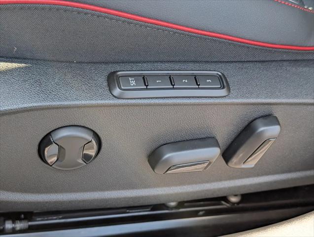 2026 Volkswagen Golf GTI Autobahn