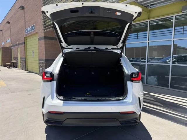 2024 Lexus NX 350h Premium