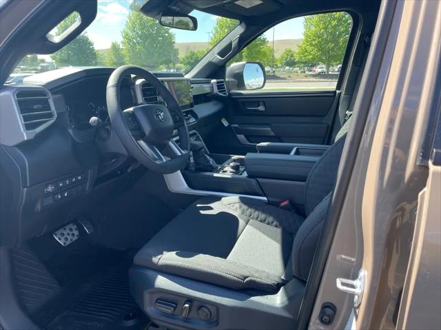 2026 Toyota Tundra SR5 CrewMax 5.5' Bed