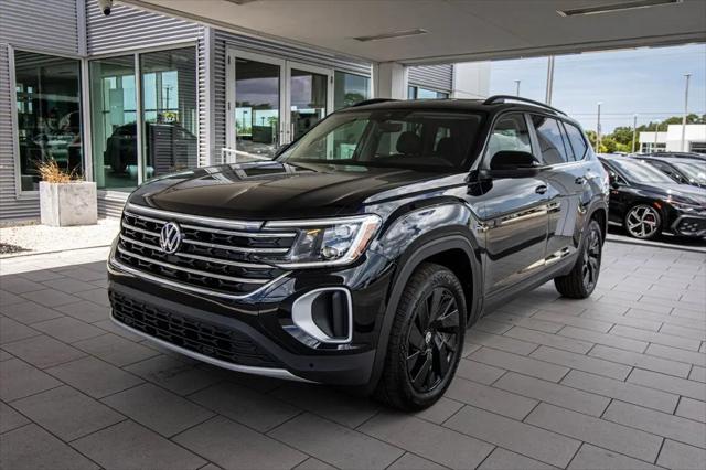 2026 Volkswagen Atlas SE with Technology