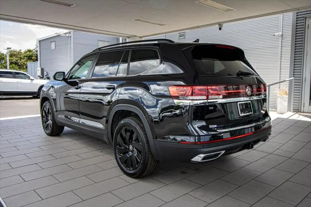 2026 Volkswagen Atlas SE with Technology