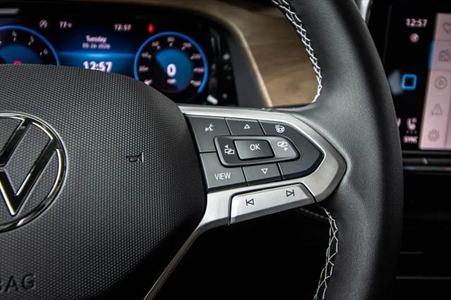 2026 Volkswagen Atlas SE with Technology
