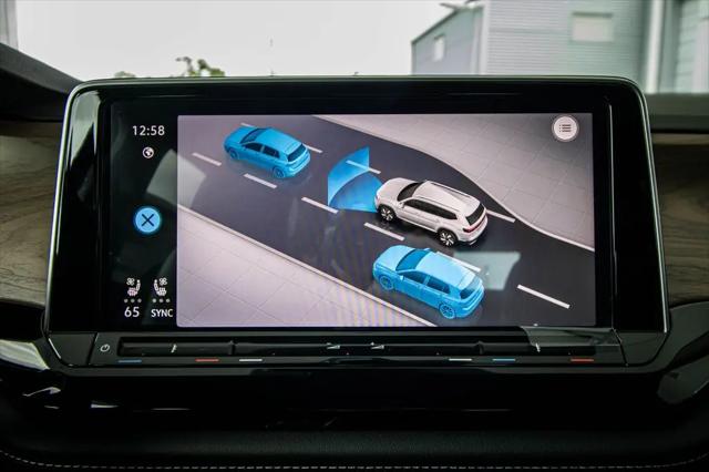 2026 Volkswagen Atlas SE with Technology