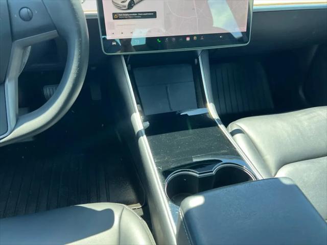 2020 Tesla Model 3 Standard Range Plus Rear-Wheel Drive
