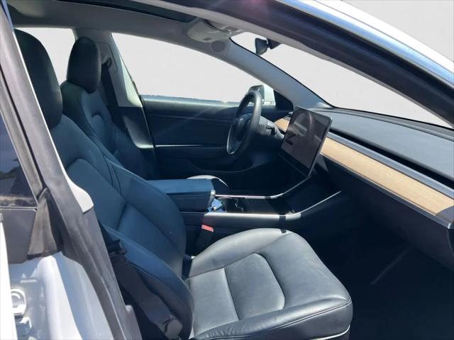 2020 Tesla Model 3 Standard Range Plus Rear-Wheel Drive