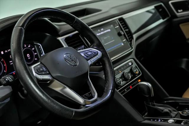 2023 Volkswagen Atlas Cross Sport 3.6L V6 SEL Premium R-Line