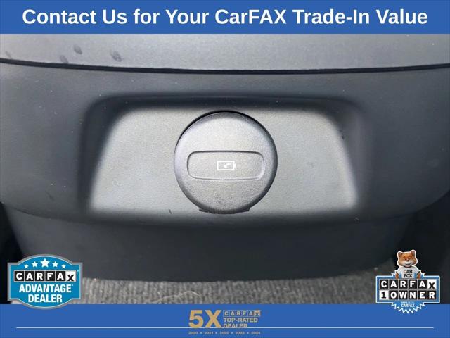 2024 Volvo S60 B5 Core Dark Theme