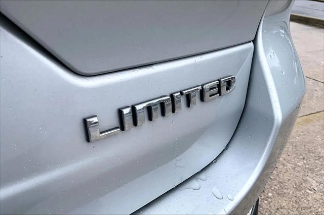 2023 Jeep Grand Cherokee Limited 4x2