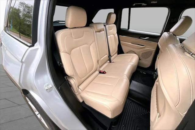 2023 Jeep Grand Cherokee Limited 4x2