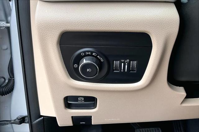 2023 Jeep Grand Cherokee Limited 4x2