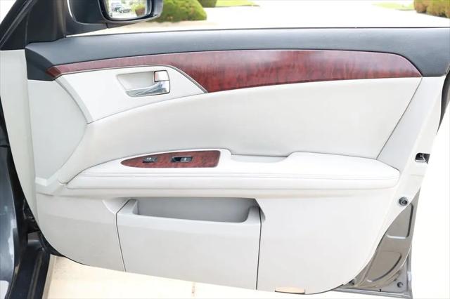 2011 Toyota Avalon Limited