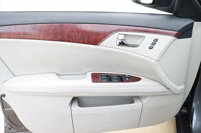 2011 Toyota Avalon Limited
