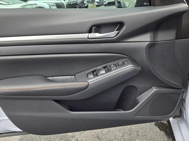 2026 Nissan Altima SR FWD