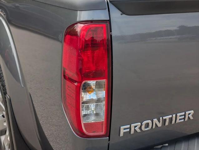 2020 Nissan Frontier Crew Cab SV 4x4