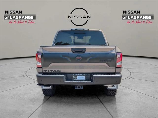 2021 Nissan Titan Crew Cab PRO-4X 4x4