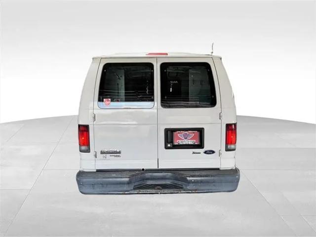 2011 Ford E-250 Commercial