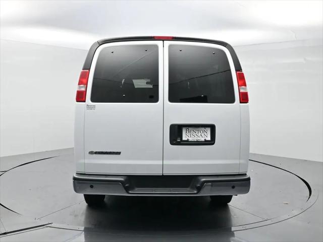 2023 Chevrolet Express Passenger RWD 3500 Extended Wheelbase LT
