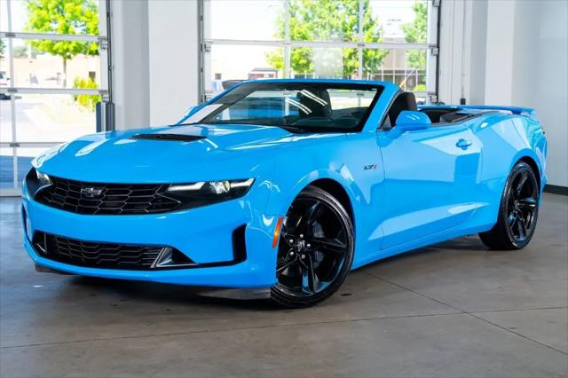 2022 Chevrolet Camaro RWD Convertible LT1