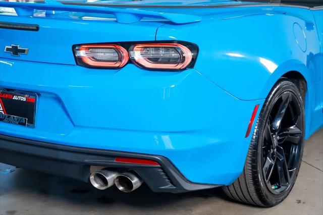 2022 Chevrolet Camaro RWD Convertible LT1