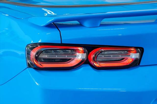2022 Chevrolet Camaro RWD Convertible LT1
