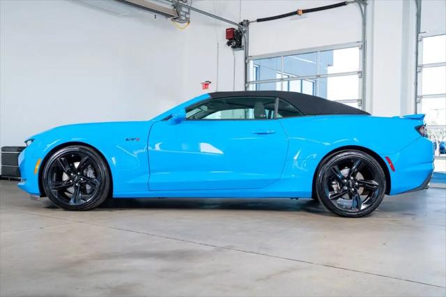 2022 Chevrolet Camaro RWD Convertible LT1