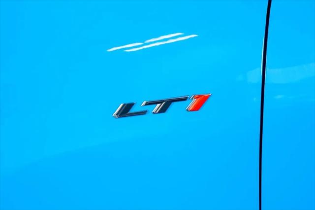 2022 Chevrolet Camaro RWD Convertible LT1