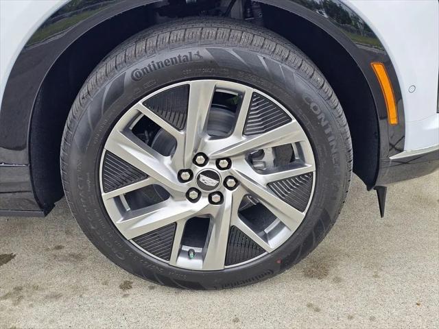 2026 Cadillac iQ Luxury