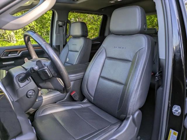 2023 GMC Sierra 1500 4WD Crew Cab Short Box Denali
